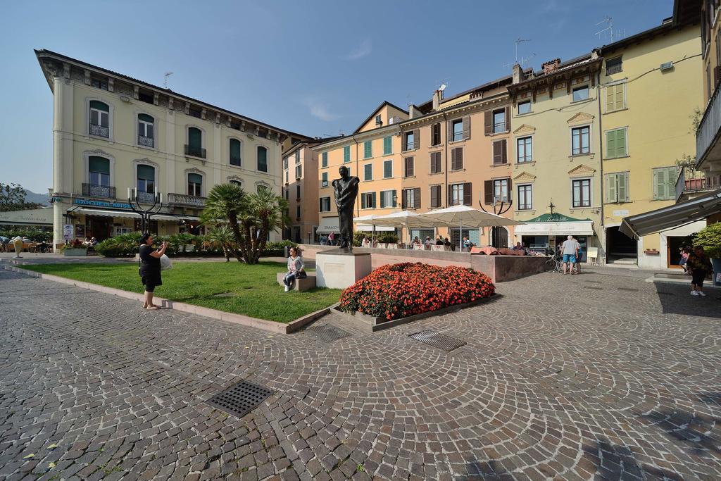 Antico Palazzo Signorile Apartment Salo Exterior photo