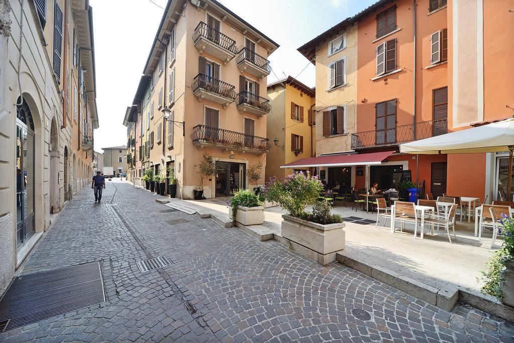 Antico Palazzo Signorile Apartment Salo Exterior photo